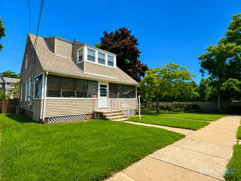4 Orchard Street West Haven CT 06516