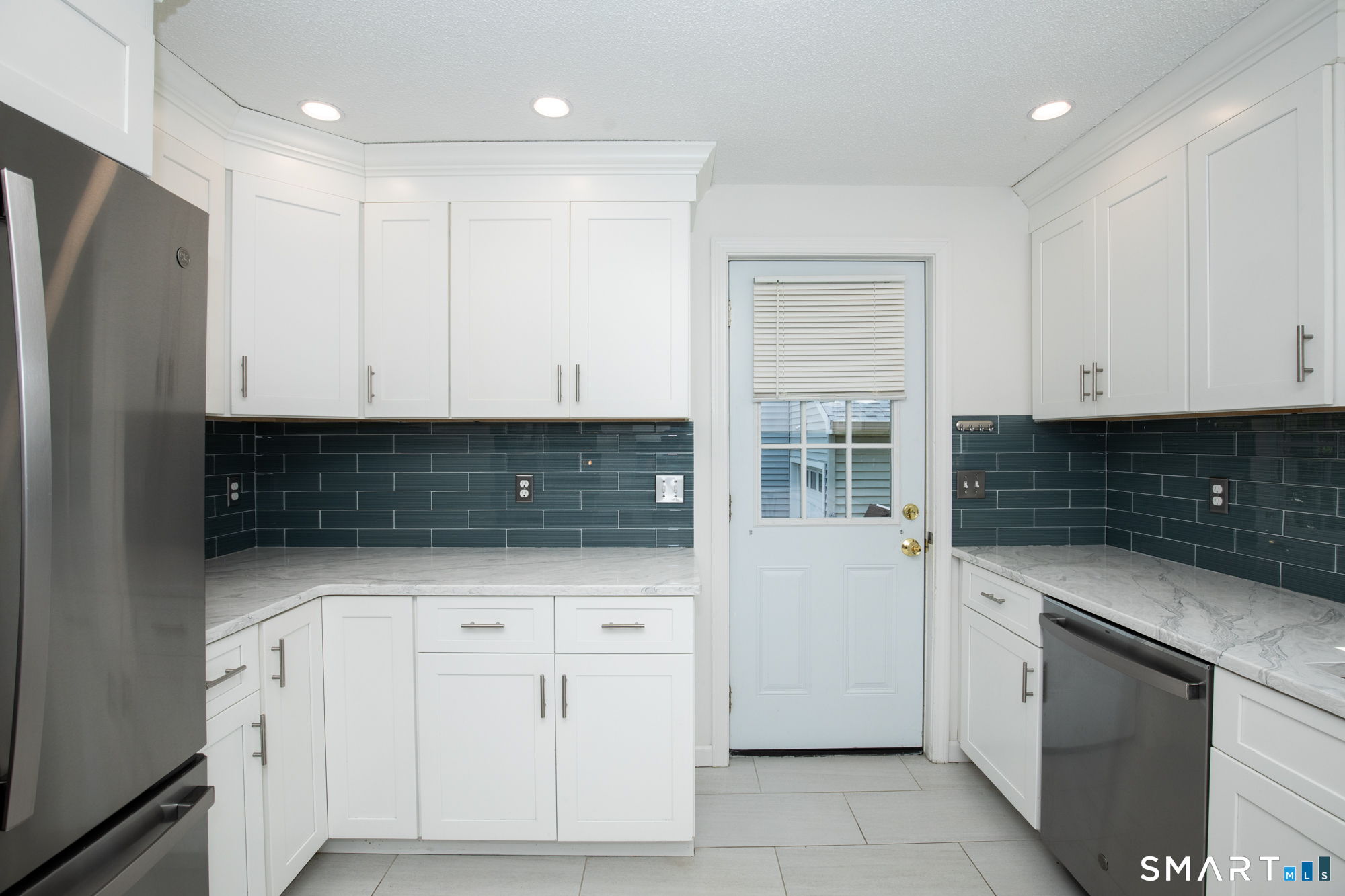 7 Raynham Road East Haven CT 06512