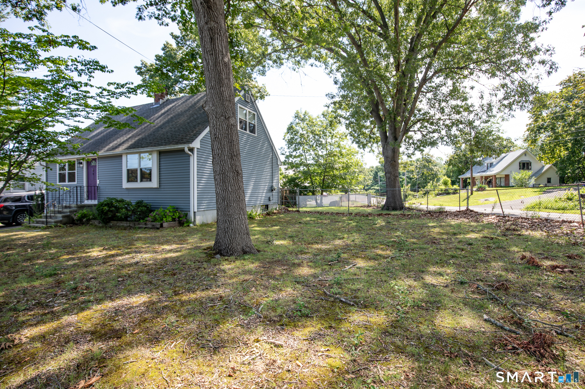 7 Raynham Road East Haven CT 06512