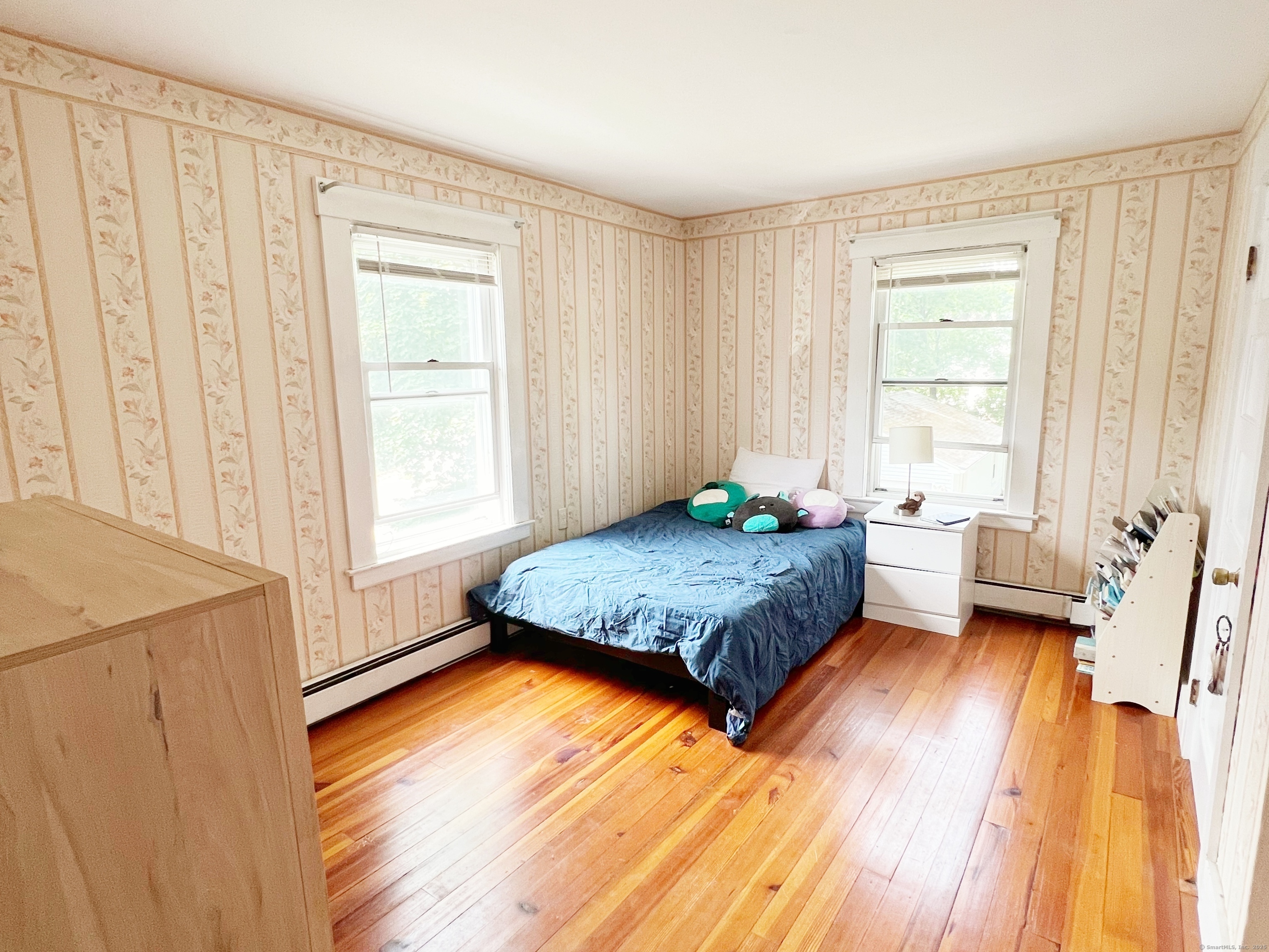 46 Glenwood Street Manchester CT 06040