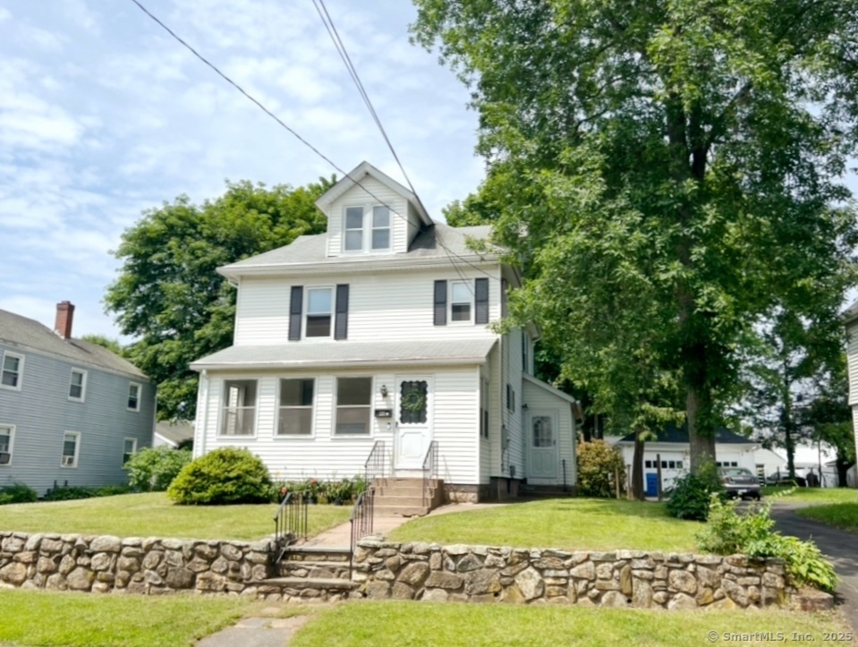 46 Glenwood Street Manchester CT 06040