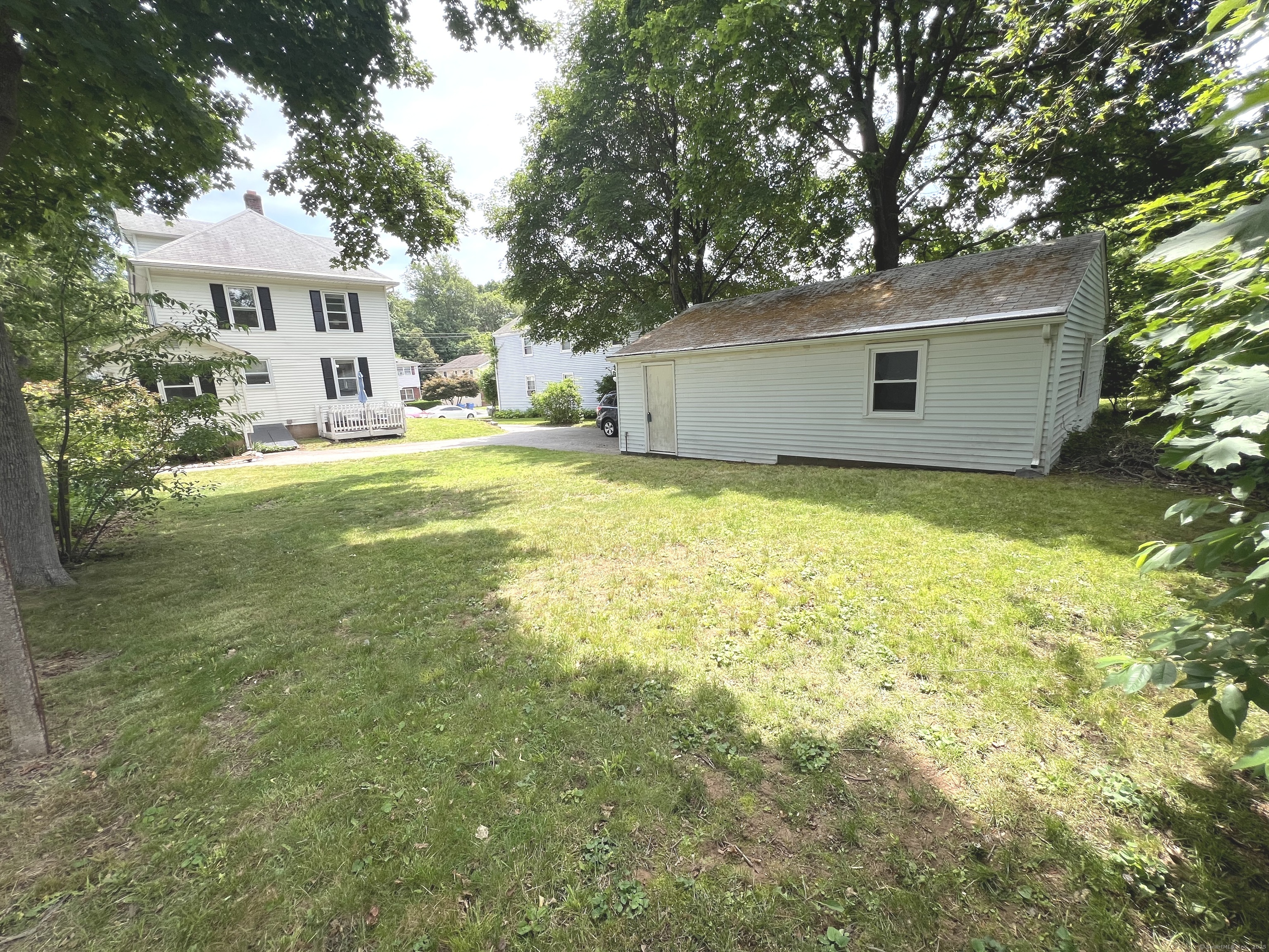 46 Glenwood Street Manchester CT 06040