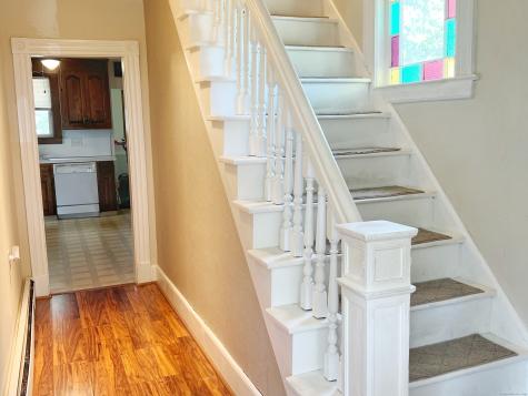 46 Glenwood Street Manchester CT 06040