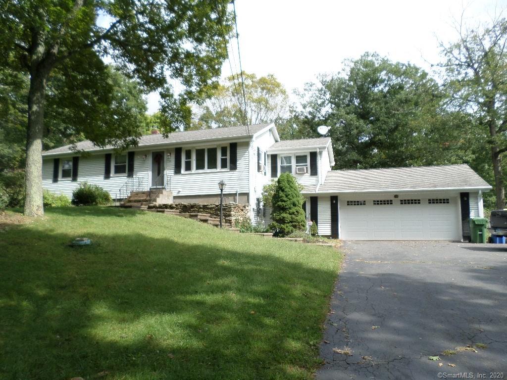 18 Wopowog Road East Hampton CT 06424