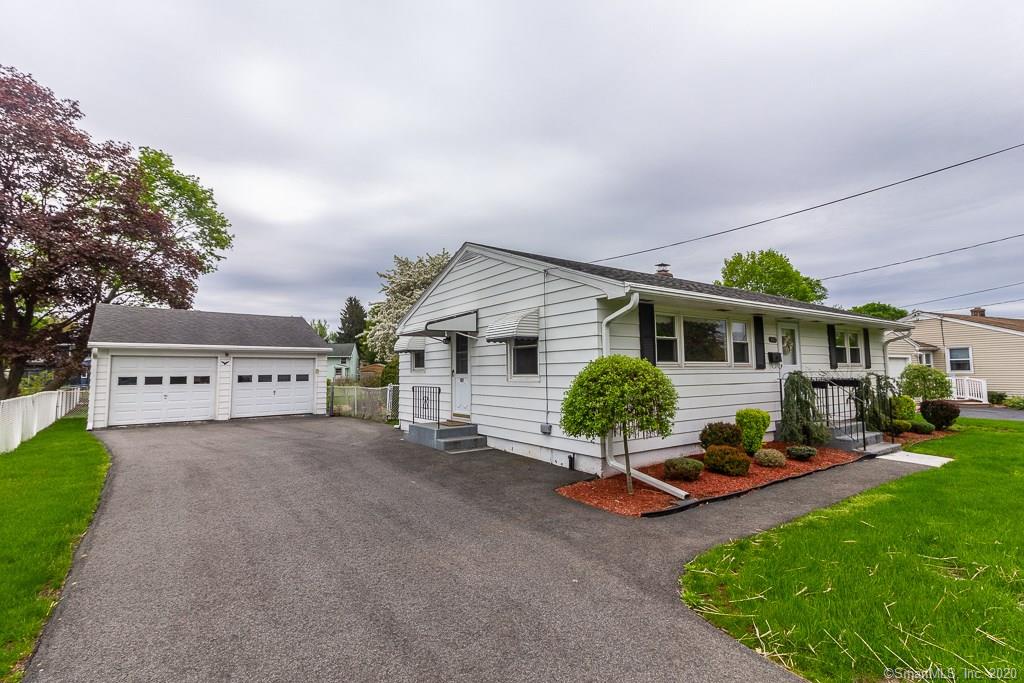 127 East Side Drive Wallingford CT 06492