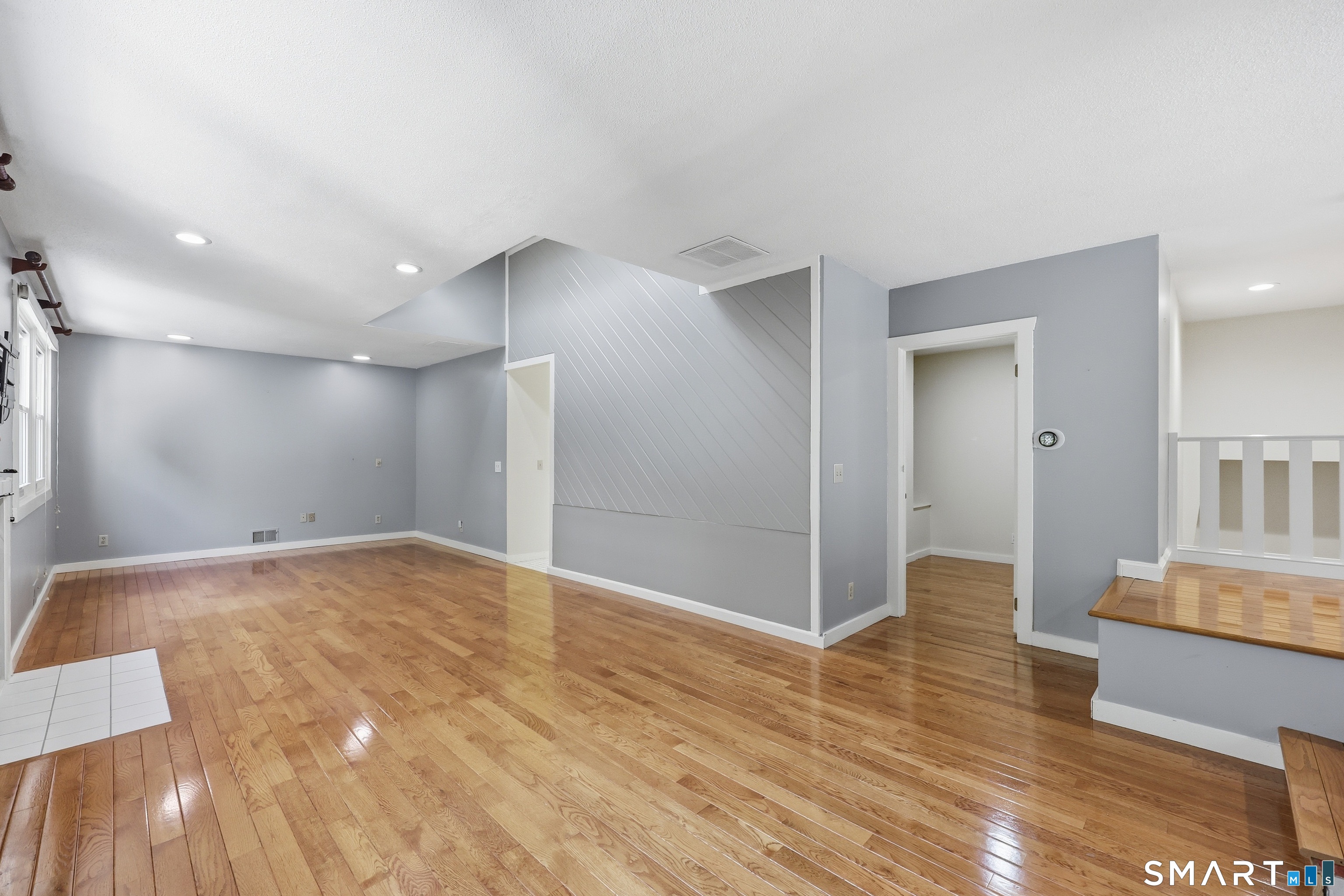 36 Banks Road Simsbury CT 06070