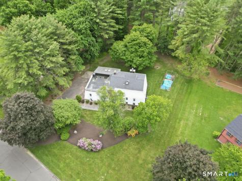 36 Banks Road Simsbury CT 06070