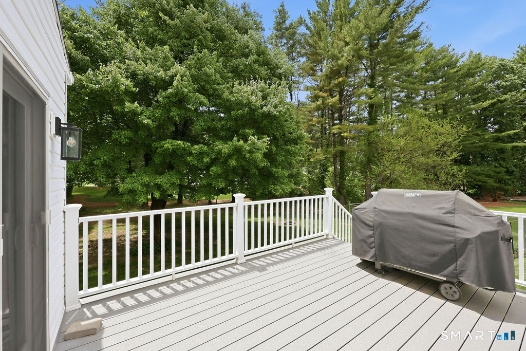 36 Banks Road Simsbury CT 06070