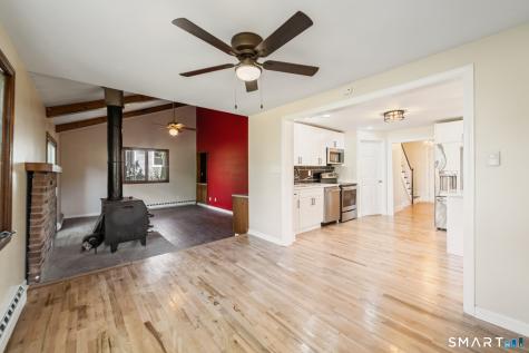 48 Lardner Road Bristol CT 06010