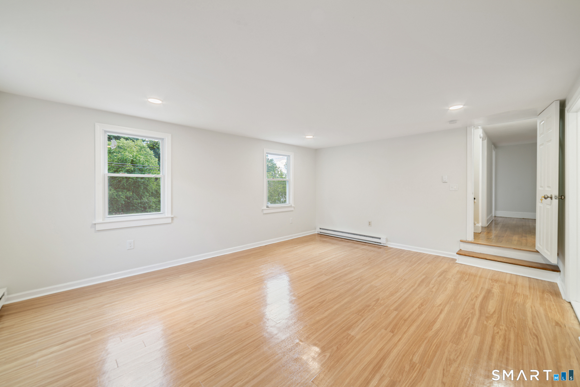 48 Lardner Road Bristol CT 06010