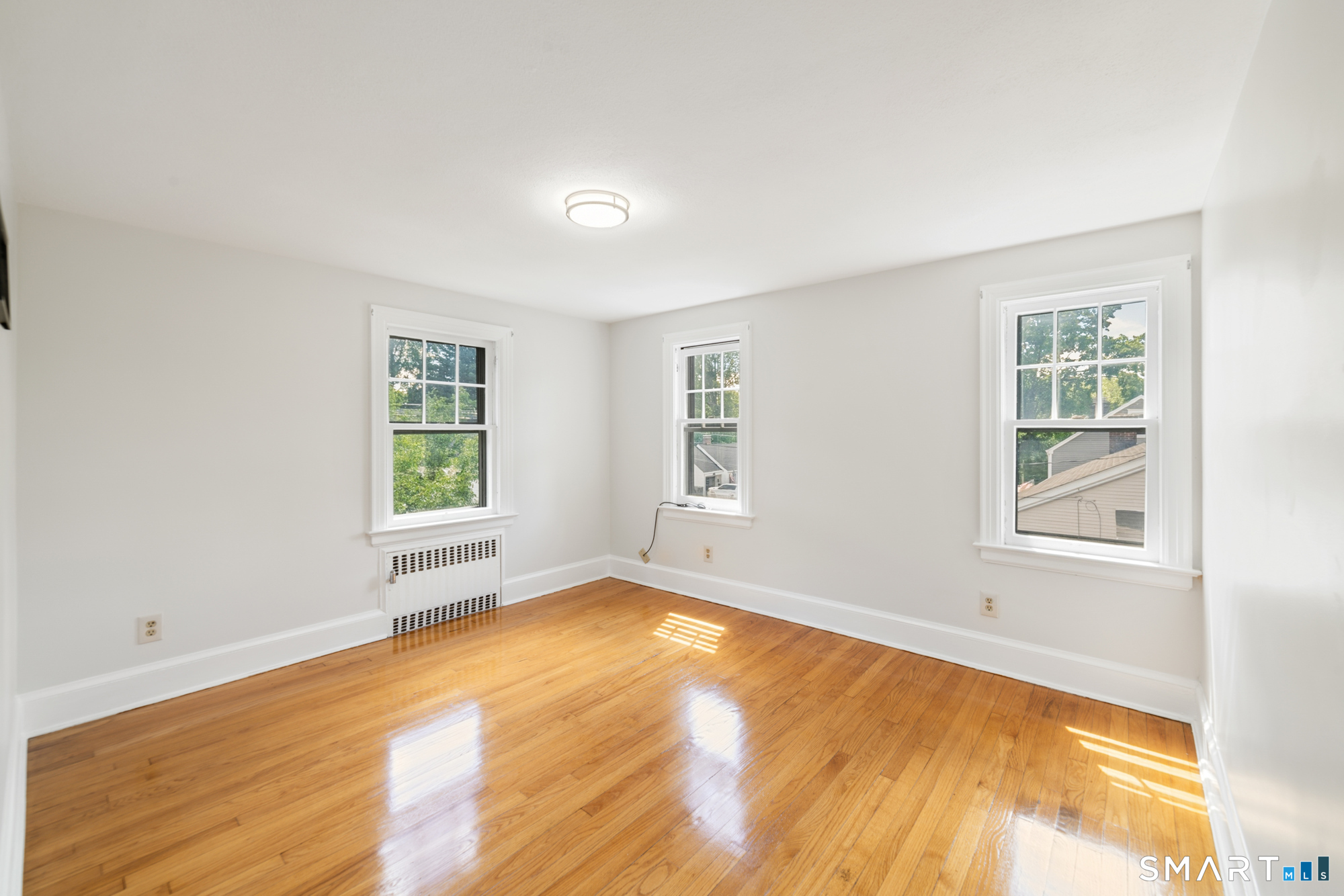 48 Lardner Road Bristol CT 06010