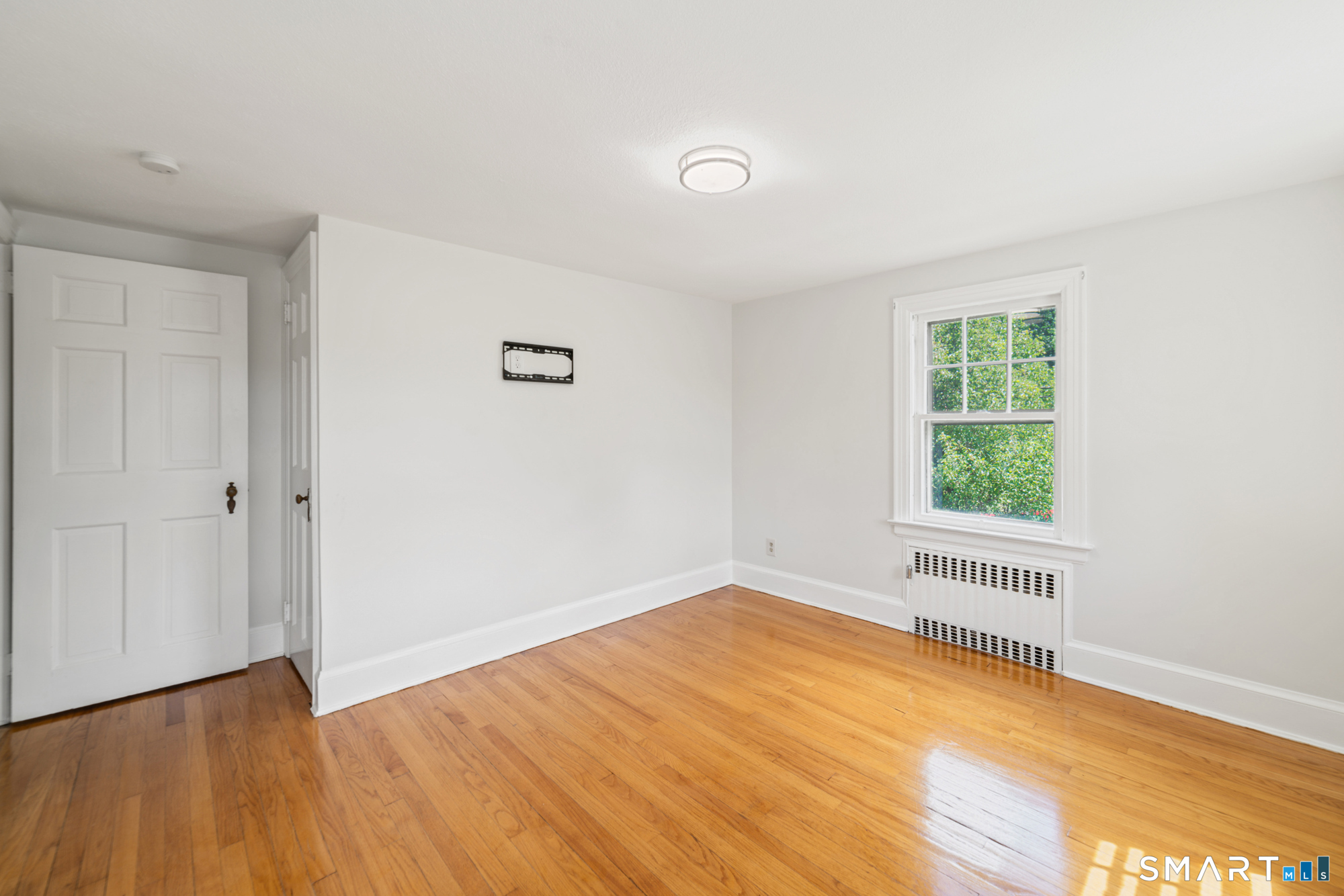 48 Lardner Road Bristol CT 06010