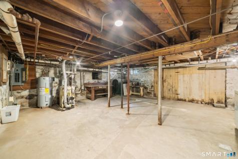 48 Lardner Road Bristol CT 06010