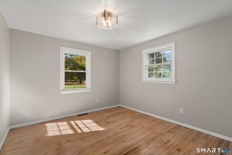 26 Wellwood Circle Vernon CT 06066