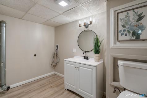 26 Wellwood Circle Vernon CT 06066