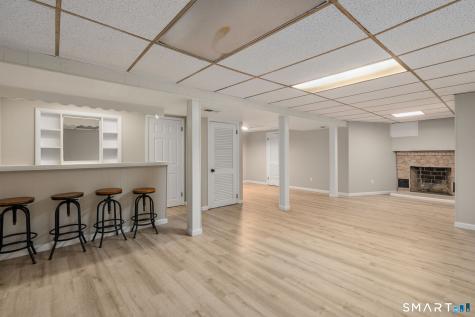 26 Wellwood Circle Vernon CT 06066