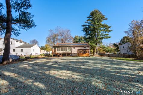26 Wellwood Circle Vernon CT 06066