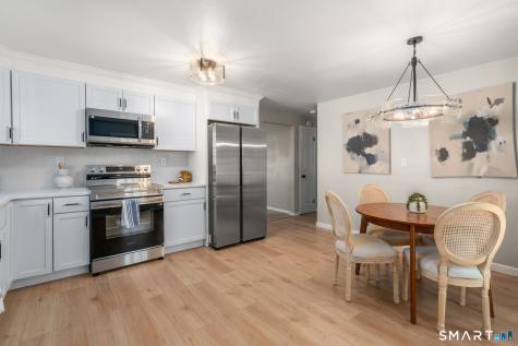 26 Wellwood Circle Vernon CT 06066