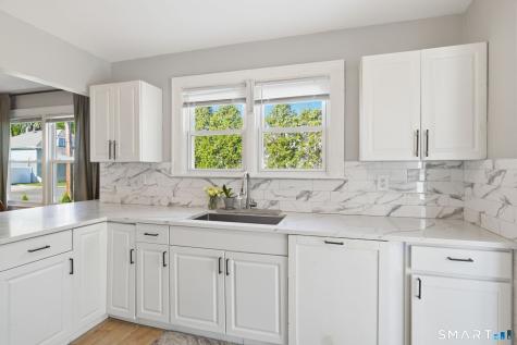 10 Parker Street Enfield CT 06082