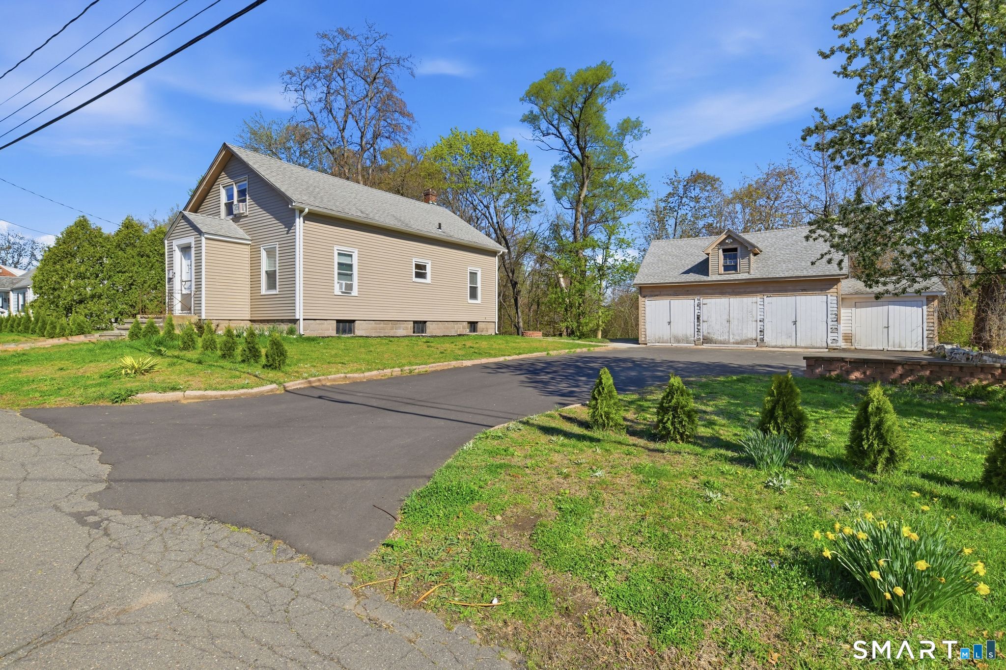 10 Parker Street Enfield CT 06082
