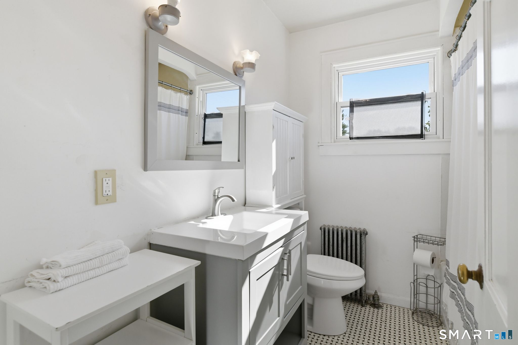 10 Parker Street Enfield CT 06082