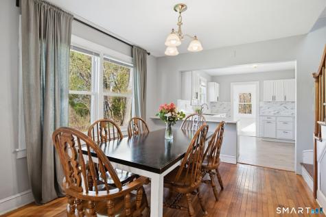 10 Parker Street Enfield CT 06082