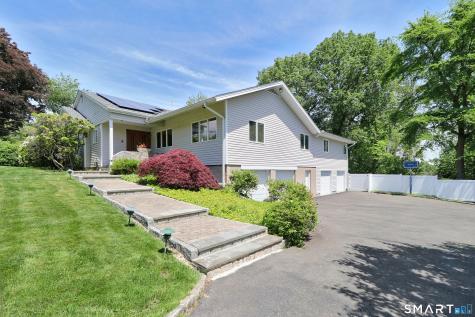 67 Valley Circle Fairfield CT 06825
