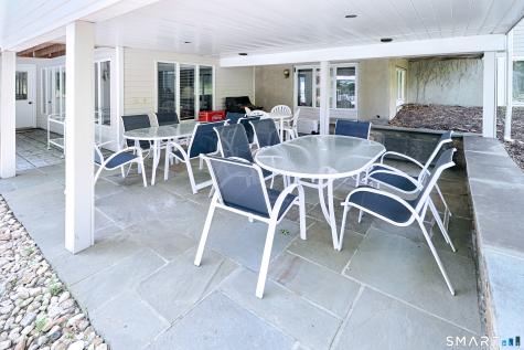 67 Valley Circle Fairfield CT 06825