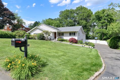 67 Valley Circle Fairfield CT 06825