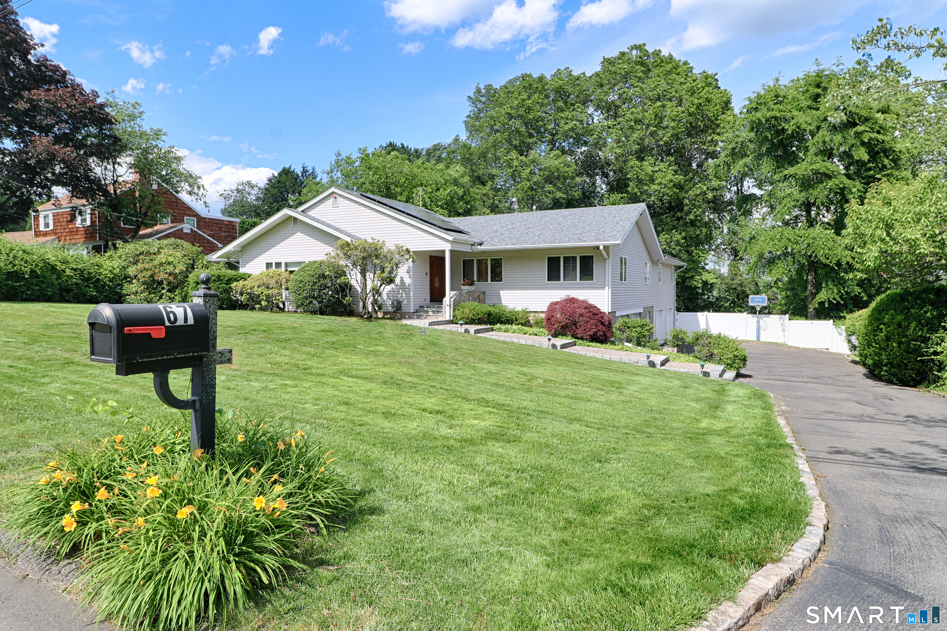 67 Valley Circle Fairfield CT 06825