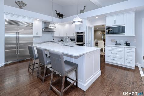 67 Valley Circle Fairfield CT 06825