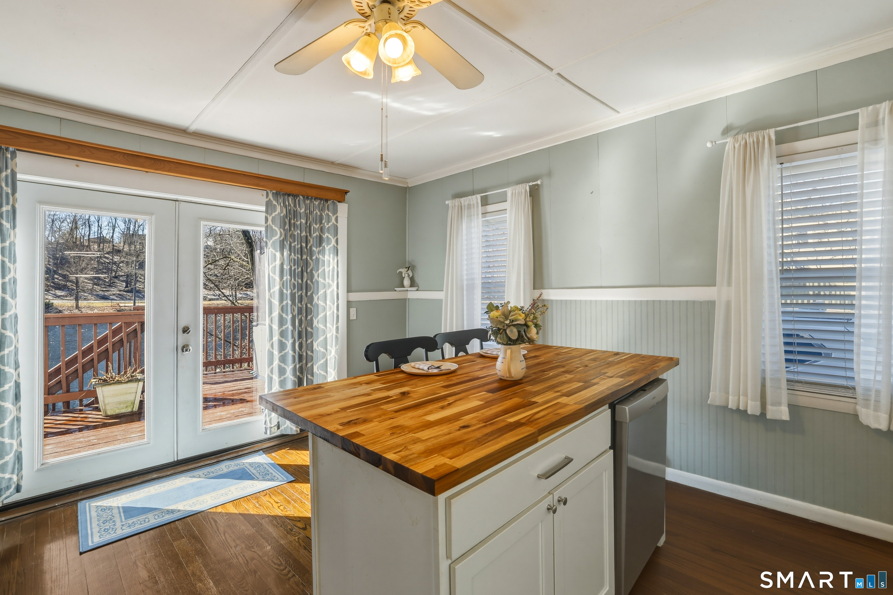 134 East Main Street Vernon CT 06066
