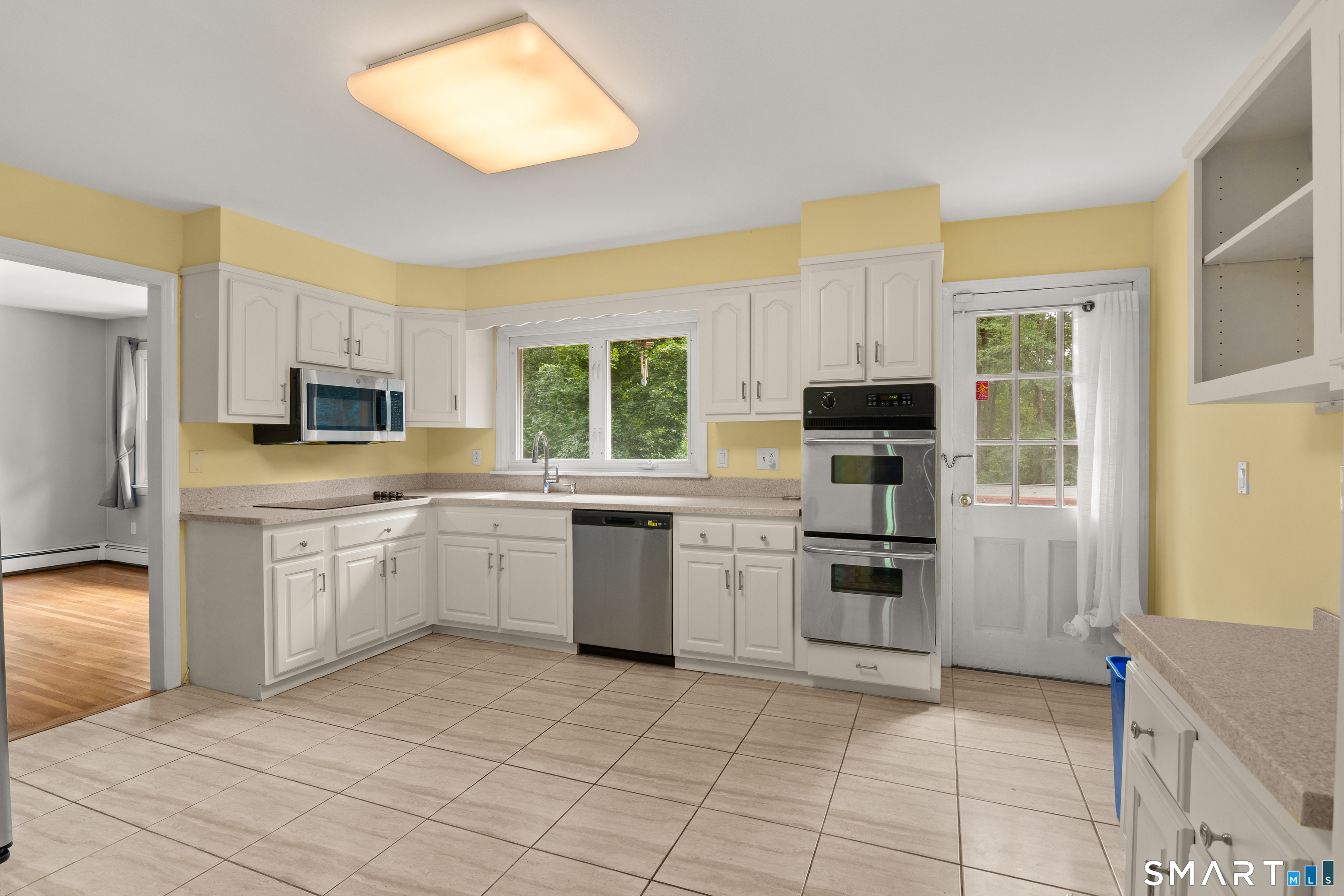 113 Dogwood Lane Stamford CT 06903