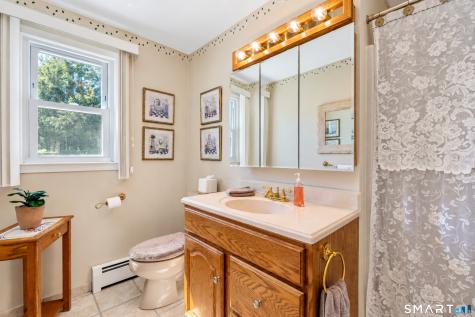 153 Cook Hill Road Wallingford CT 06492