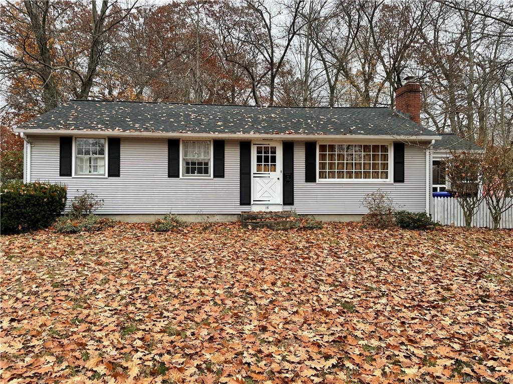 16 Ellis Road Enfield CT 06082