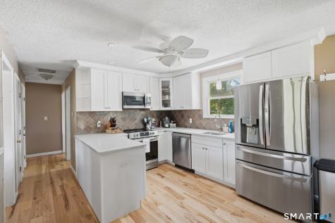 524 Gracey Avenue Meriden CT 06451