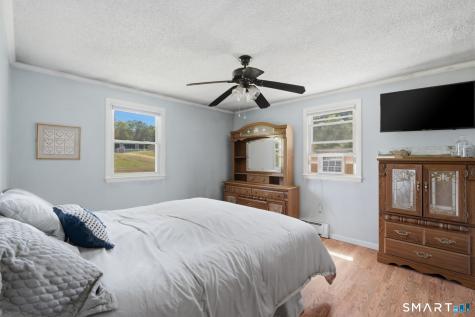 524 Gracey Avenue Meriden CT 06451
