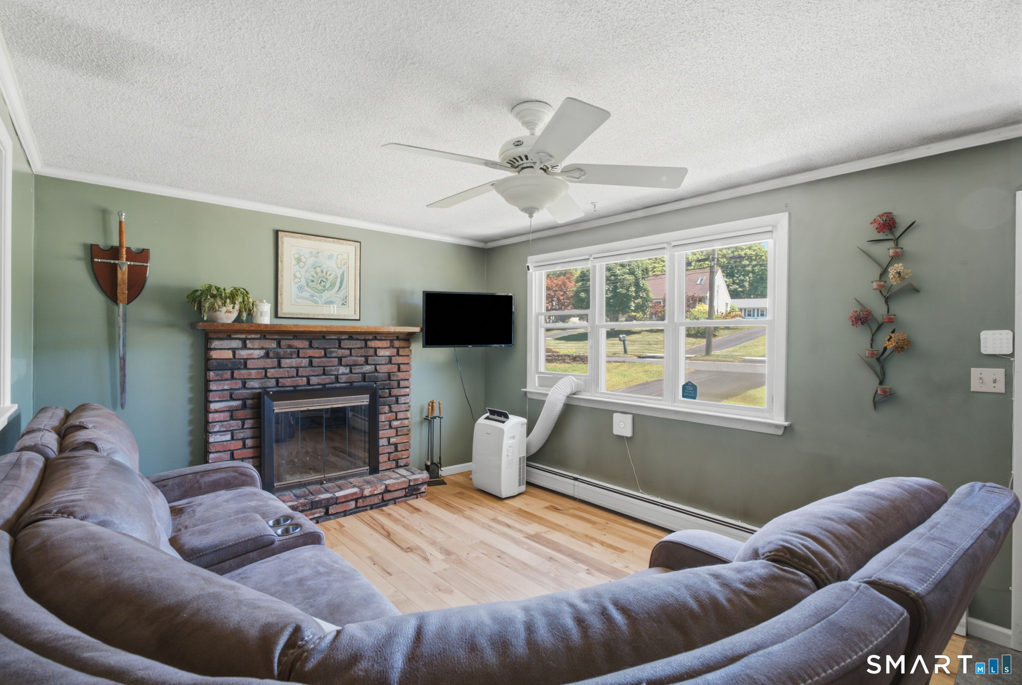 524 Gracey Avenue Meriden CT 06451