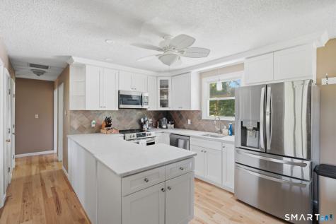 524 Gracey Avenue Meriden CT 06451
