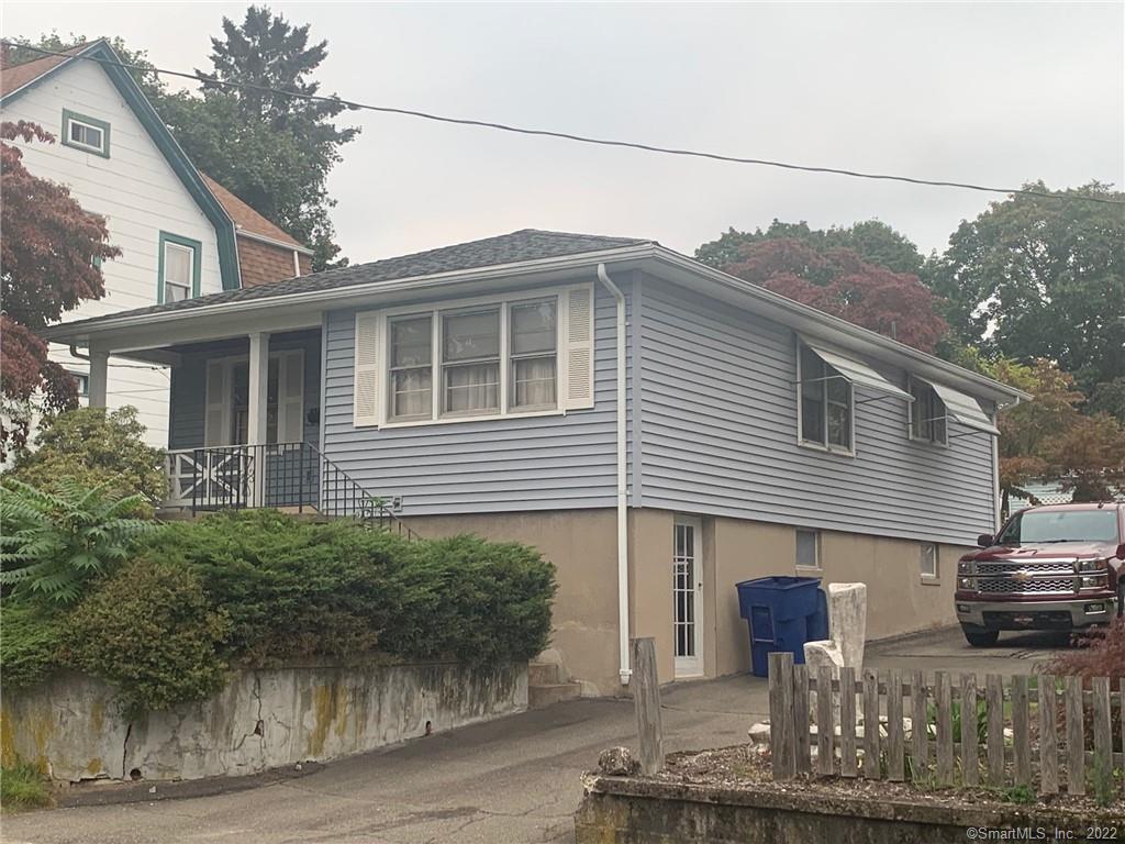 17 Roland Street Waterbury CT 06706