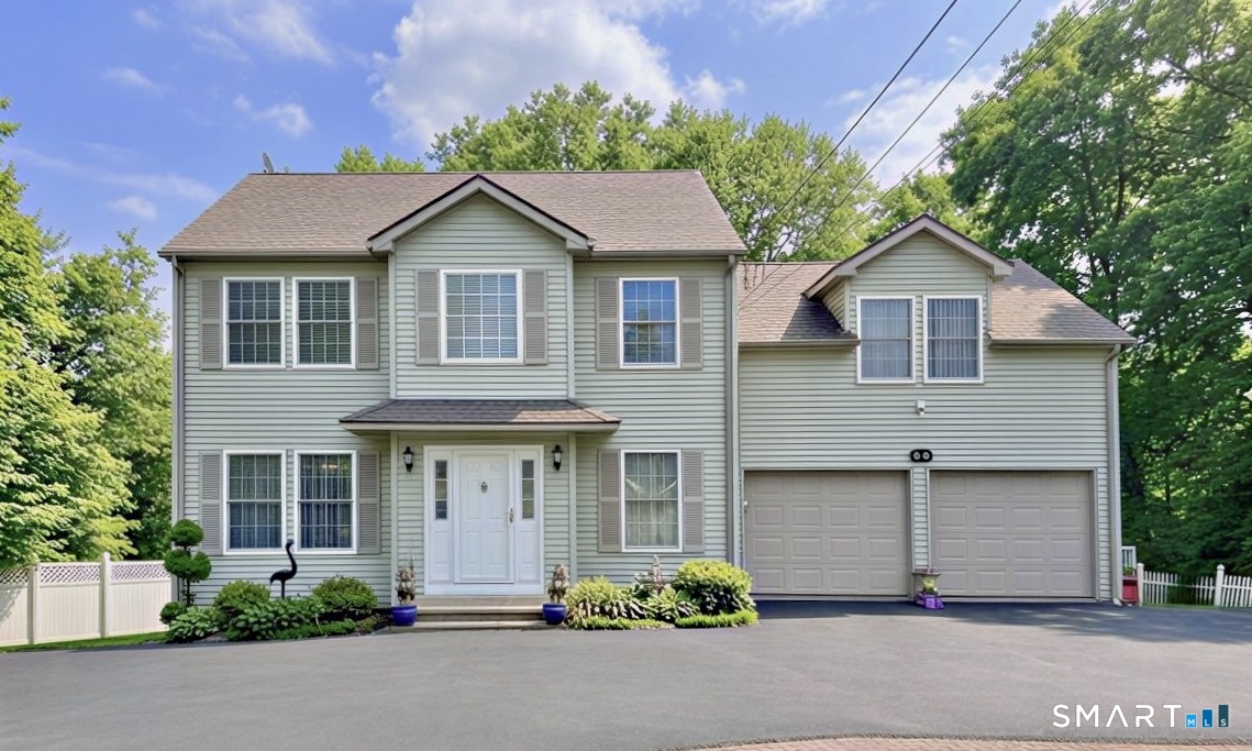 25 Stephen Street Derby CT 06418