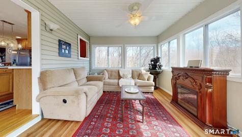 25 Stephen Street Derby CT 06418