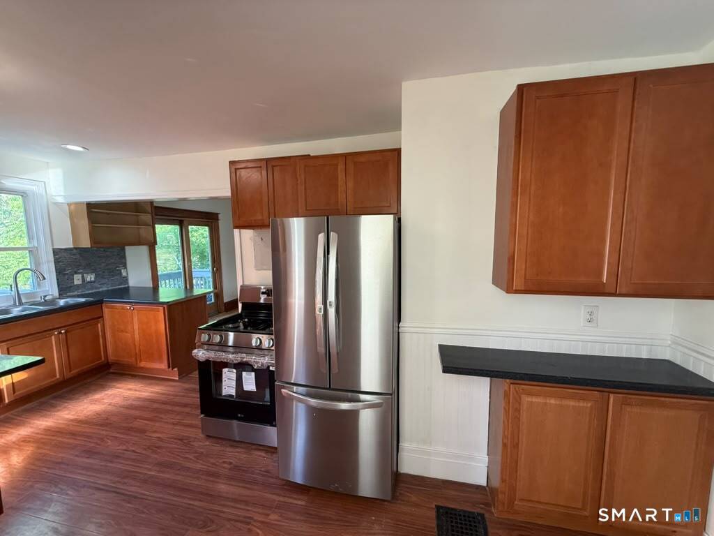 49 Forestville Avenue Plainville CT 06062