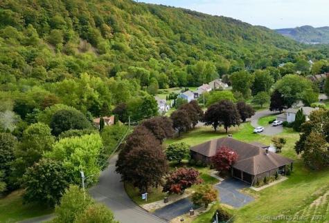 46 Cliffside Drive Wallingford CT 06492