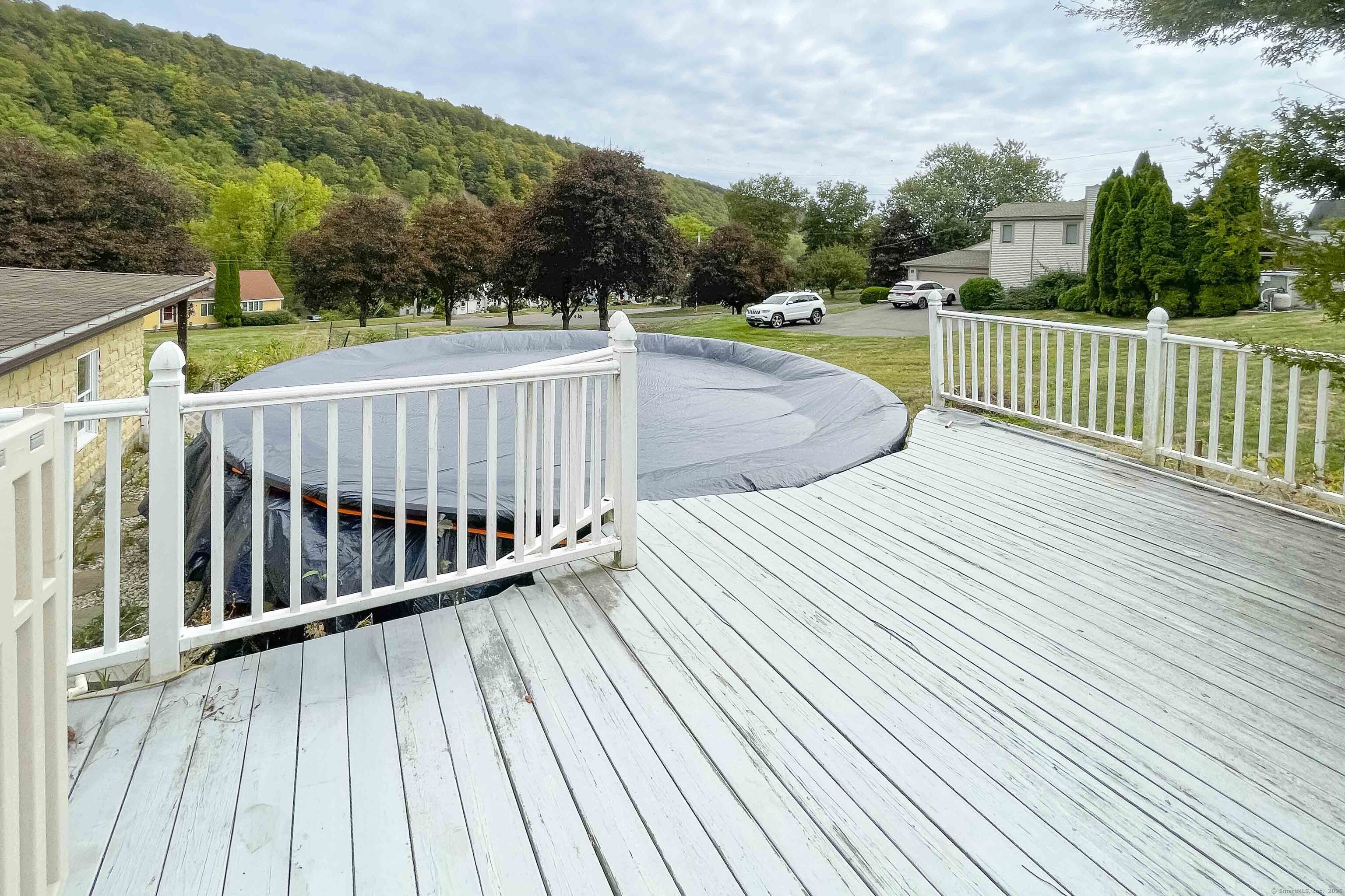 46 Cliffside Drive Wallingford CT 06492