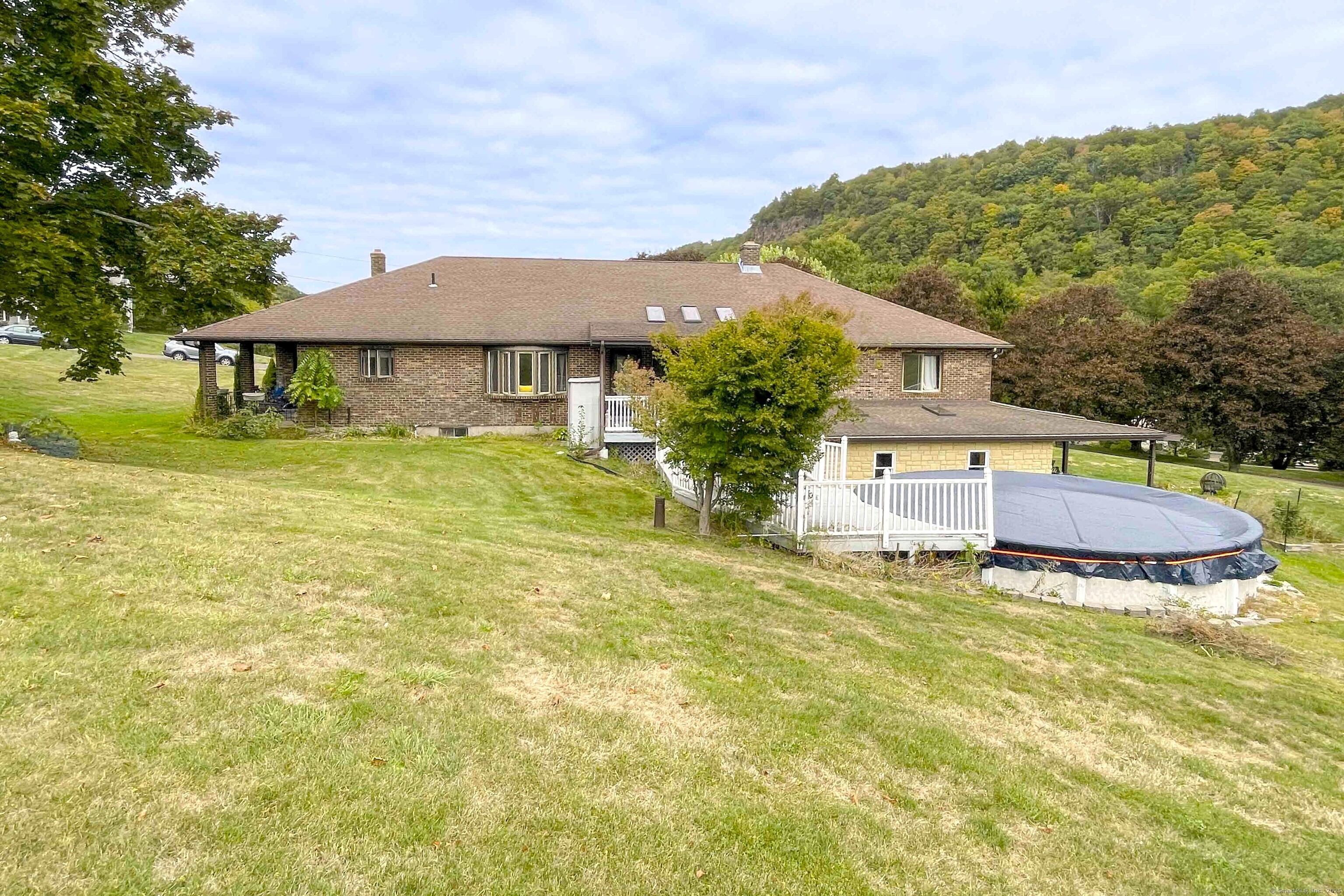 46 Cliffside Drive Wallingford CT 06492