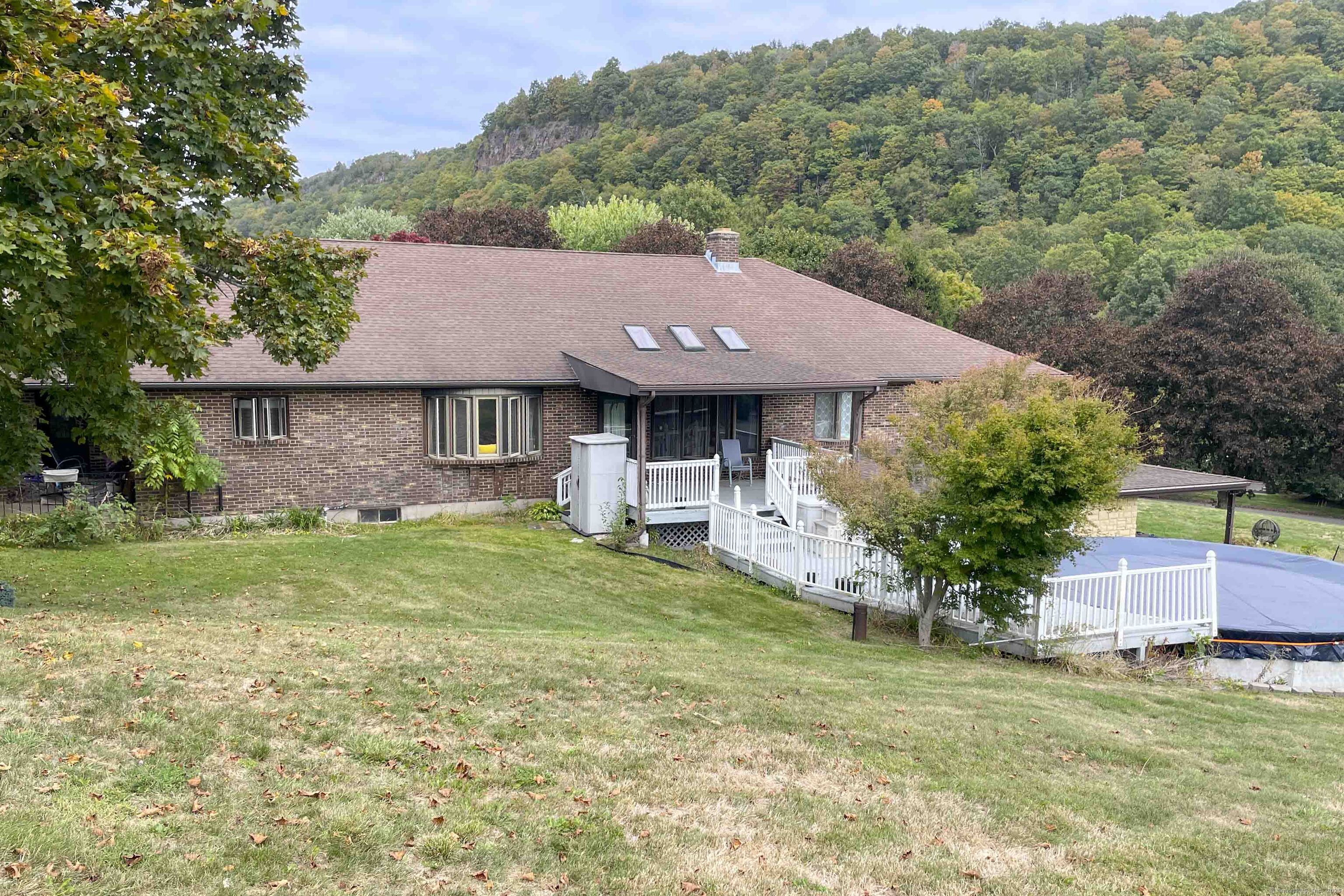 46 Cliffside Drive Wallingford CT 06492