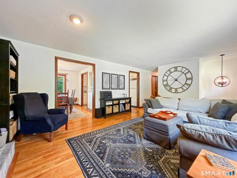 5 Rio Road Burlington CT 06013