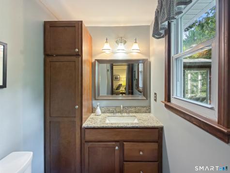 5 Rio Road Burlington CT 06013
