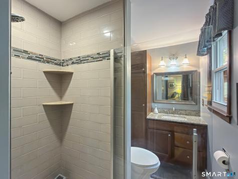 5 Rio Road Burlington CT 06013
